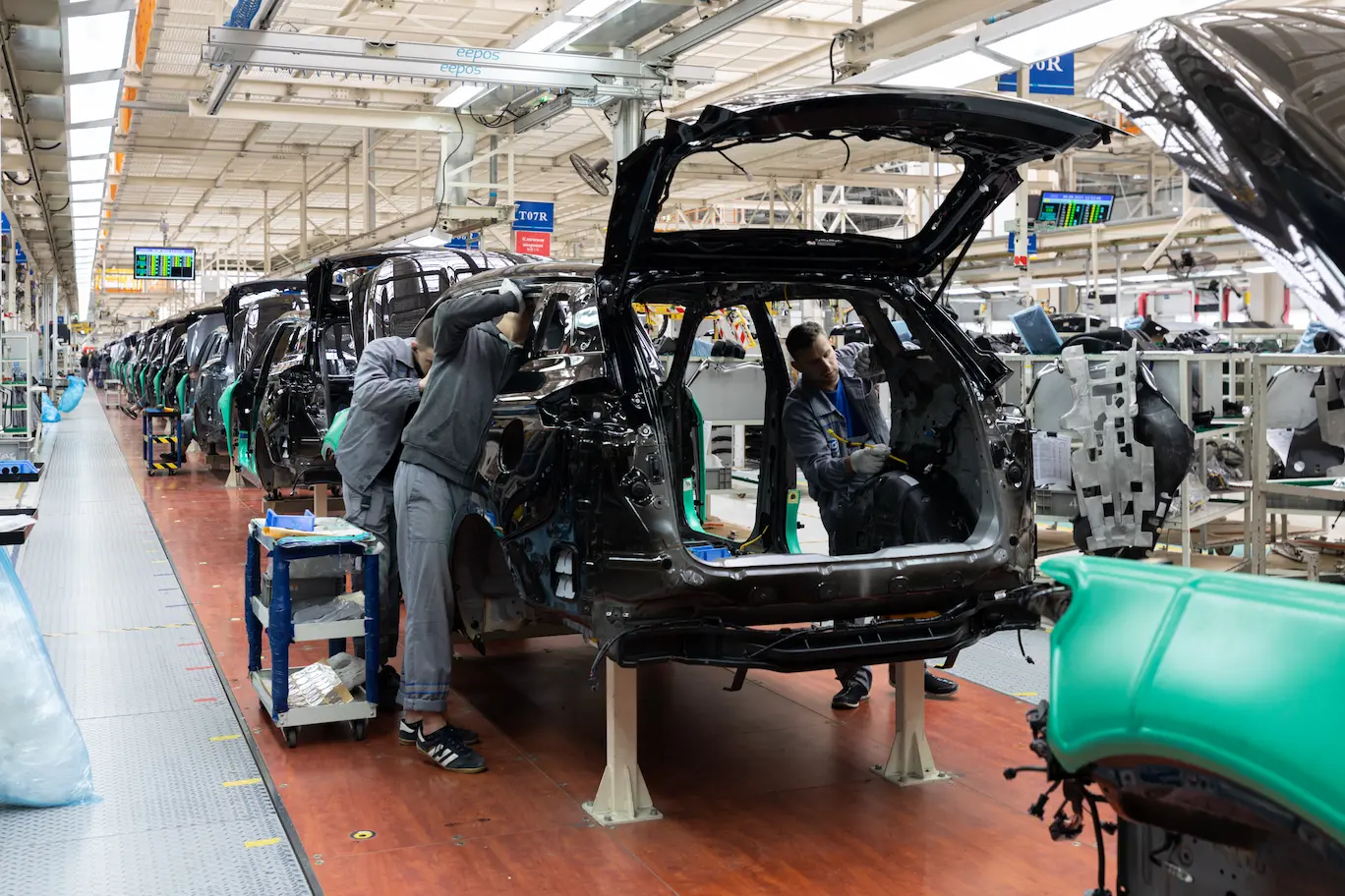 vehicle manufacturing line